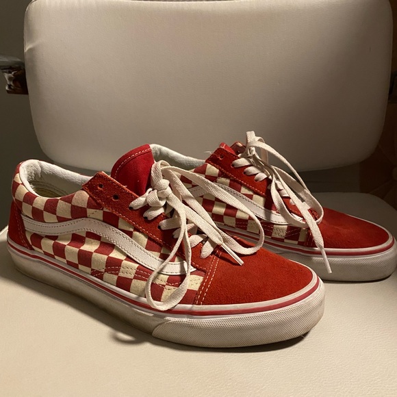 Vans - Picture 2 of 3